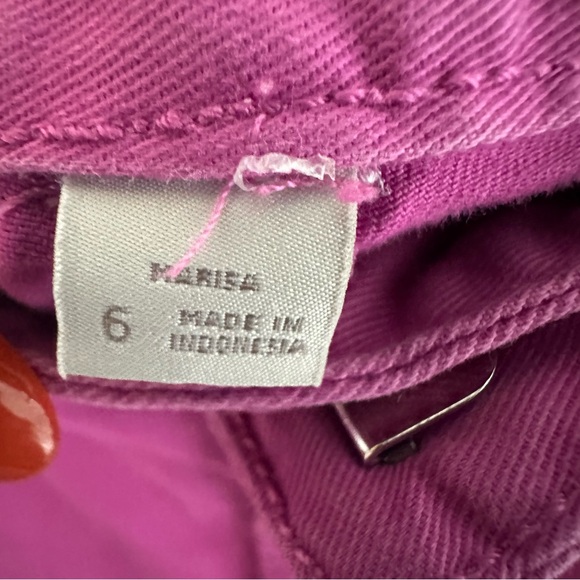 Loft Vibrant Pink Cropped Women's Pants with Zippers at Ankle Size 6 - Picture 6 of 9